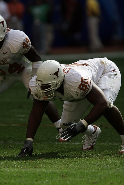 张而激烈的 张而激烈的