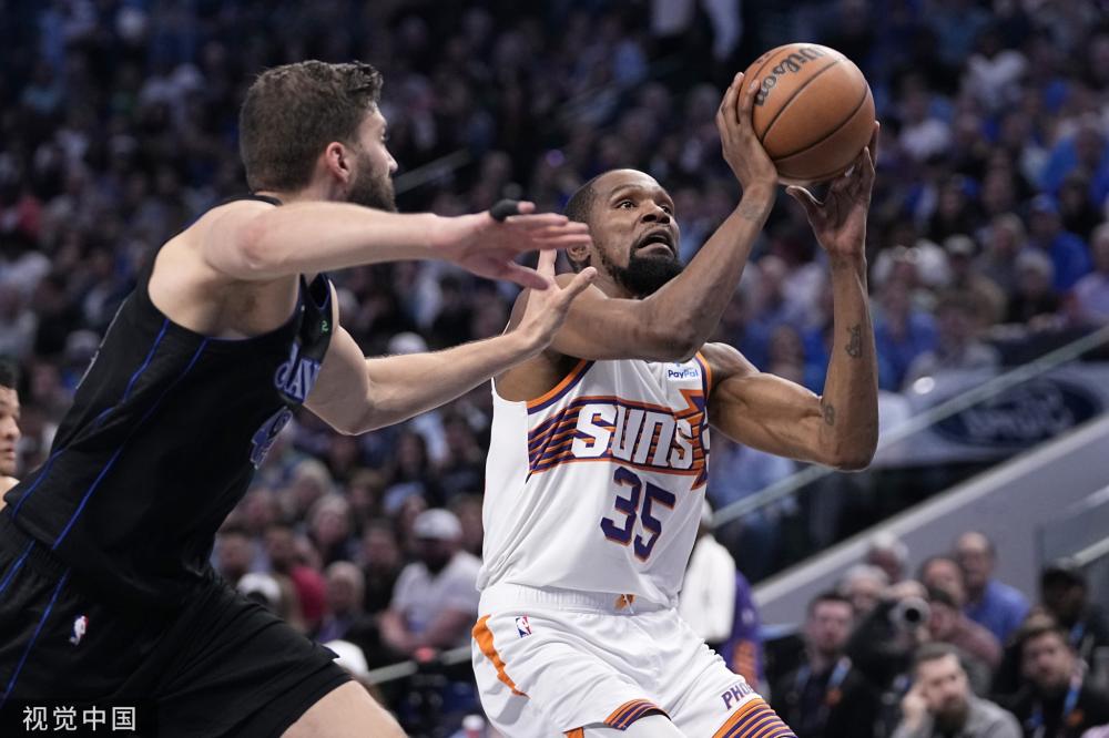 随着时间的 随着时间的